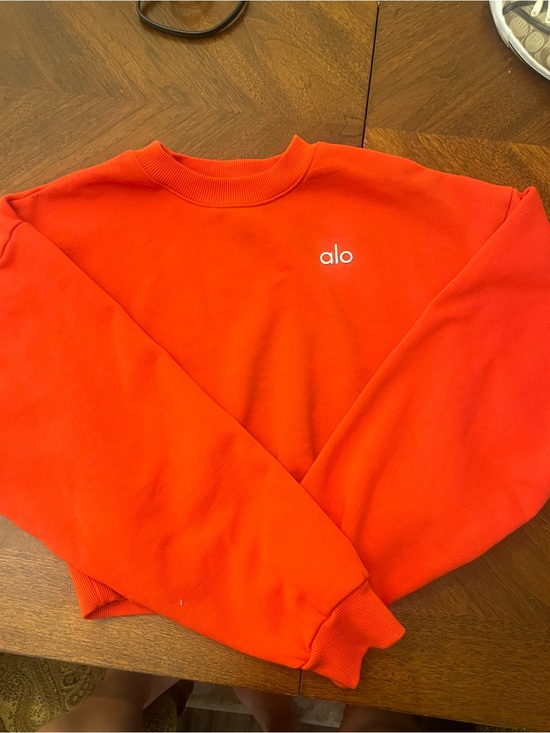 ALO Yoga Sweaters - ALO Yoga Women's Bright Orange Crewneck Sweater
